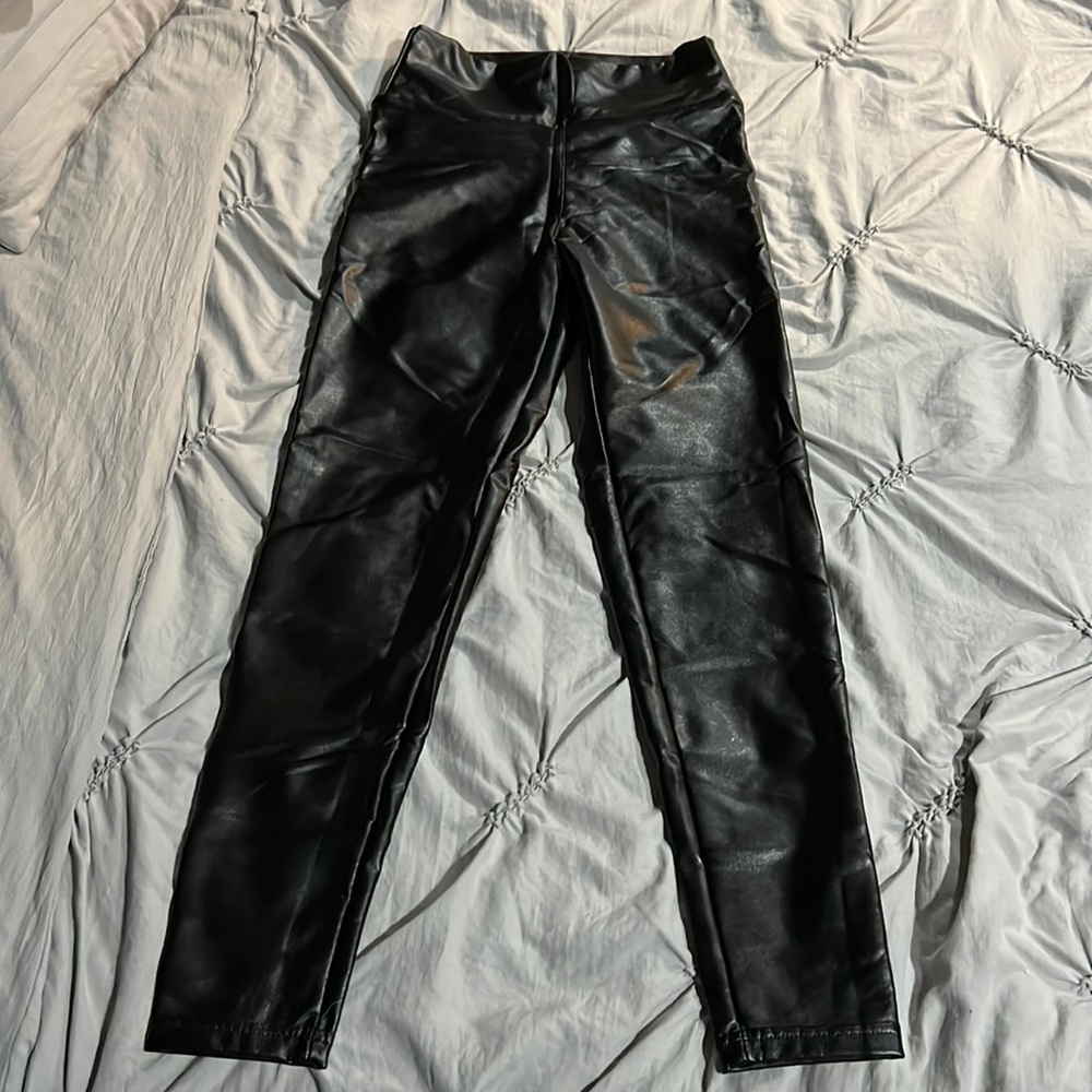 Faux leather leggings (skinny)